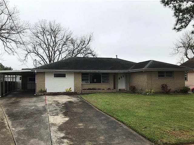 1st image of 529 Farrington Dr