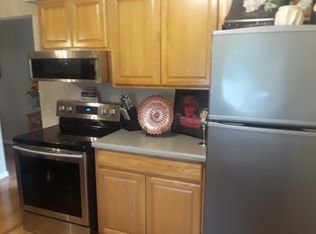 1124 E Arnold St, Sandwich, IL 60548