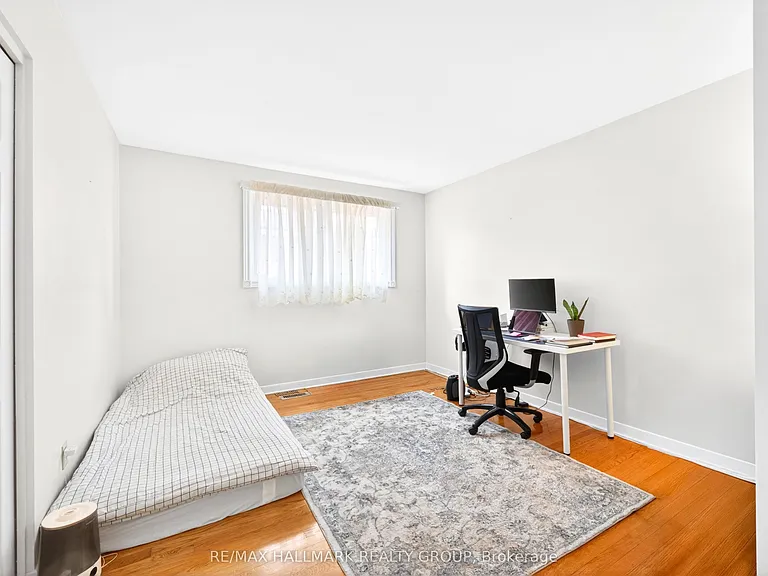 2636 Regina St #B — Photo 10
