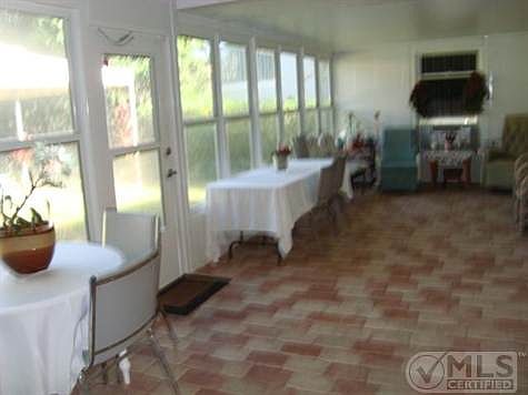 5th image of 2573 Northside Dr