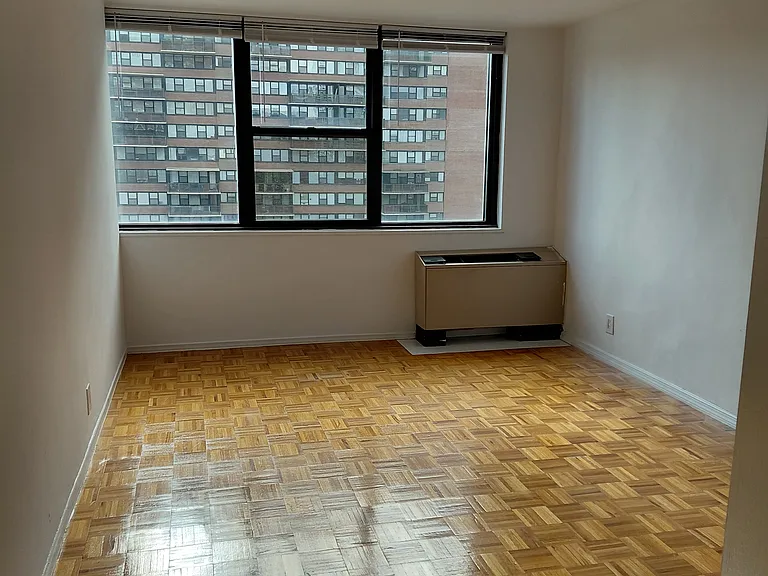 270 Luis M Marin Blvd #6W — Photo 3
