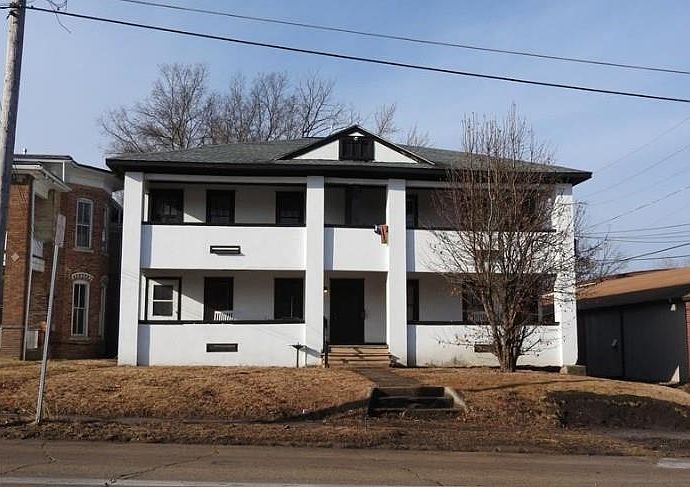 1st image of 414-416 1/2 S Adams St