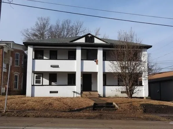 414-416 1/2 S Adams St, Freeport, IL 61032