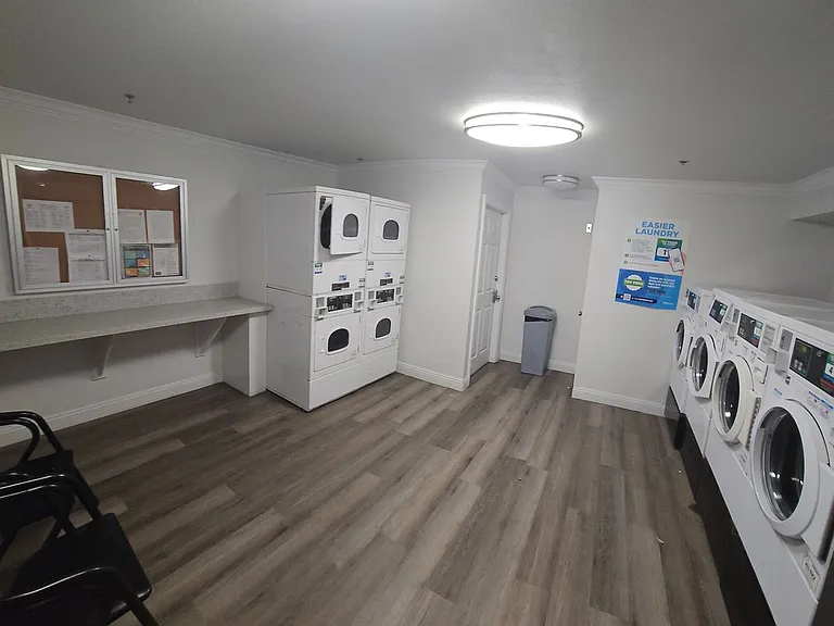 Georgia Regency Senior Apartments — Photo 61