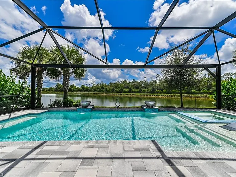 7763 Winding Cypress Dr — Photo 35
