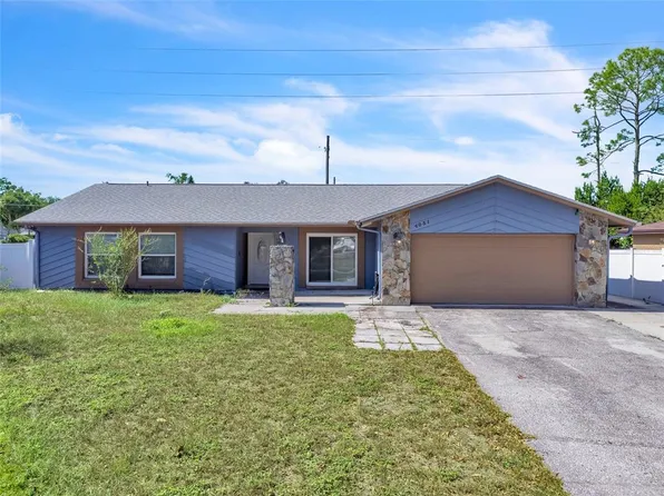 4031 Eastridge Dr, Valrico, FL 33596