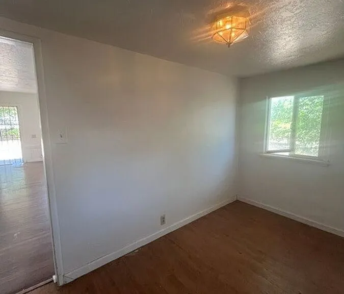 48510 W Valley Blvd — Photo 4