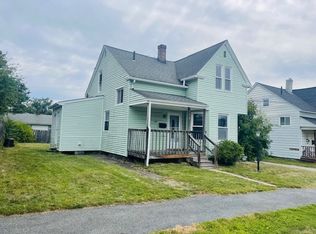 18 Dell Ave, Worcester, MA 01604