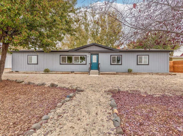 2195 Galey St, Weiser, ID 83672