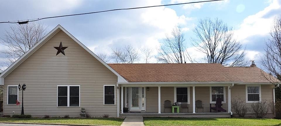 1st image of 113 Oriole St