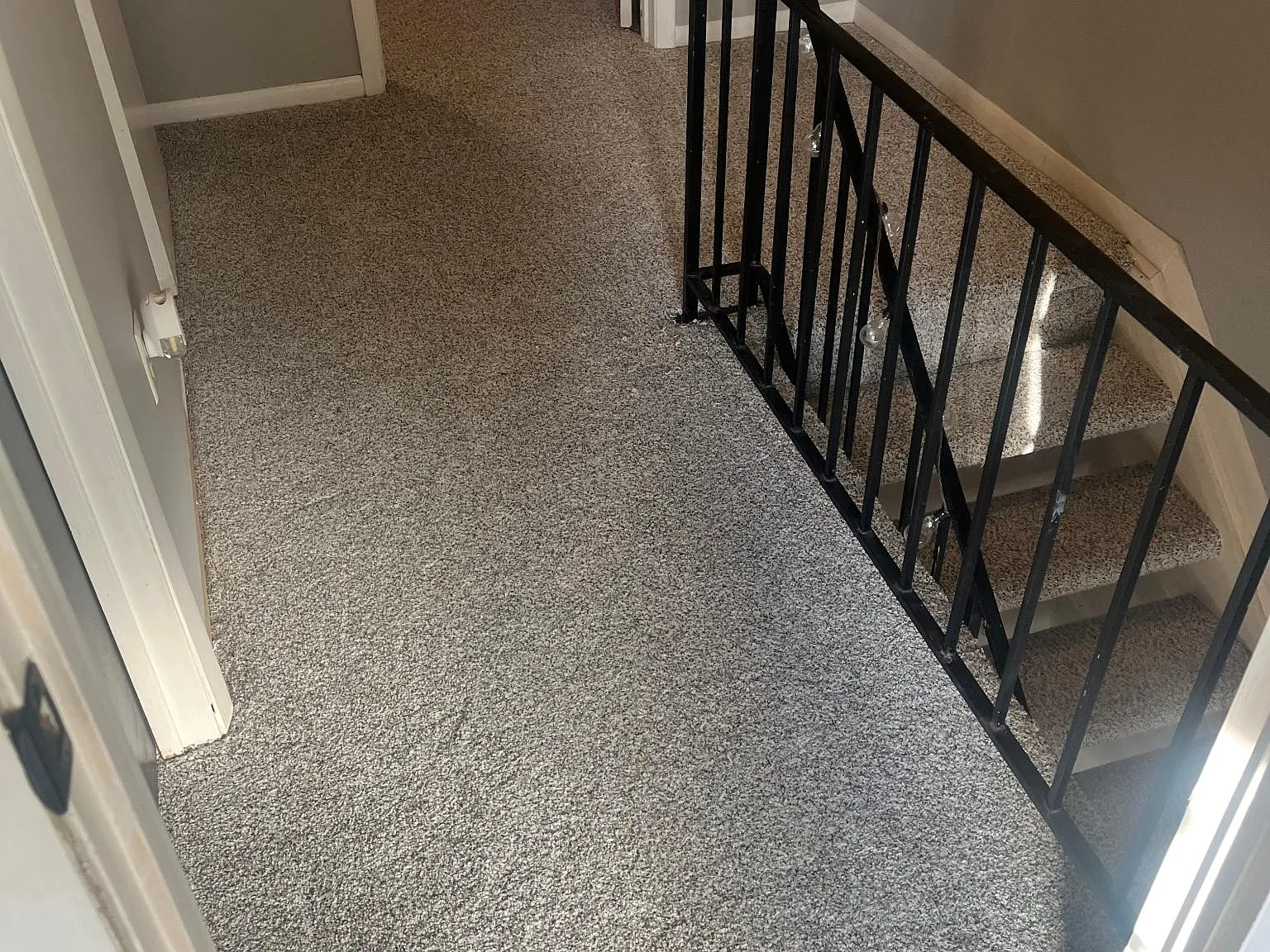 2 bed, 1.5 bath, 1100 sqft, $1,300 — Photo 1