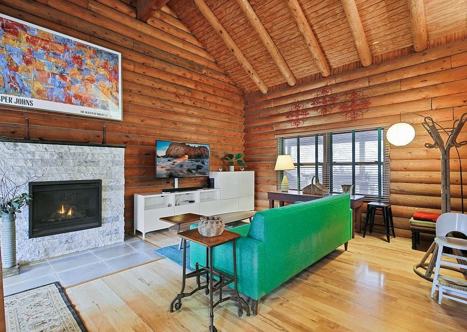 1st image of 26595 Everton Cir