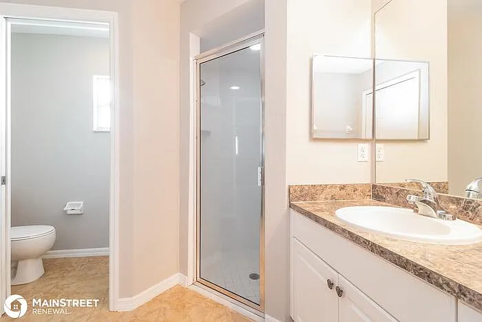 2108 NE 15th Ln — Photo 13
