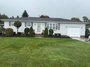 3649 W 38th St, Erie, PA 16506