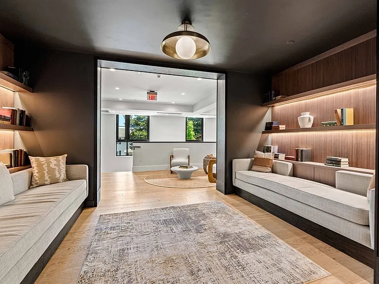 100 Linden St #203 — Photo 22