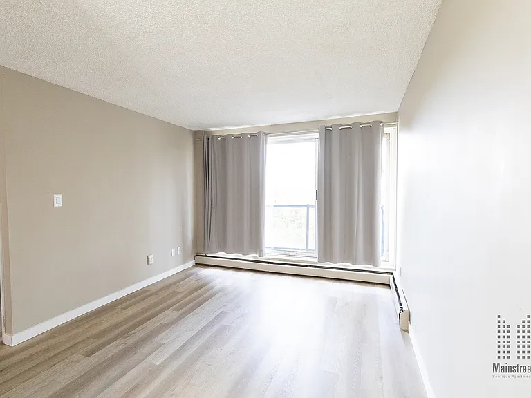 3155 Westwood Dr — Photo 13