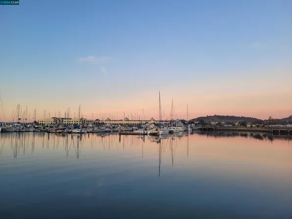 159 Schooner Ct, Richmond, CA 94804