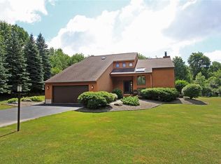 4132 Gates Rd, Jamesville, NY 13078
