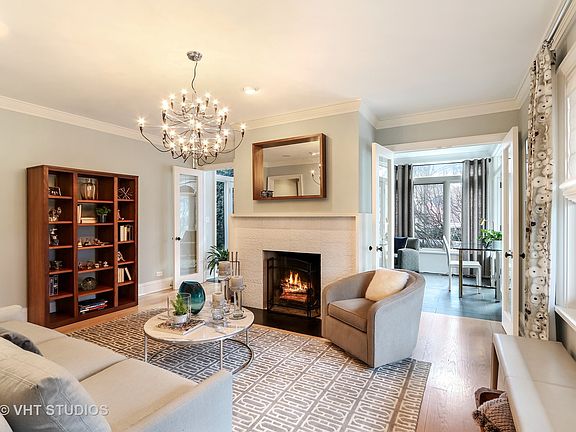 2nd image of 319 Vincent Ct