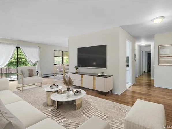 555 Central Park Ave APT 348, Scarsdale, NY 10583