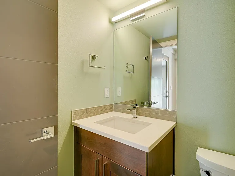 3835 Gilman Ave W — Photo 18