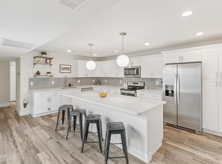 8206 E Orange Blossom Ln, Scottsdale, AZ 85250
