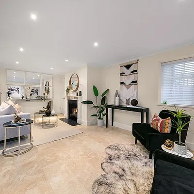 Rented by Douglas Elliman | media 37