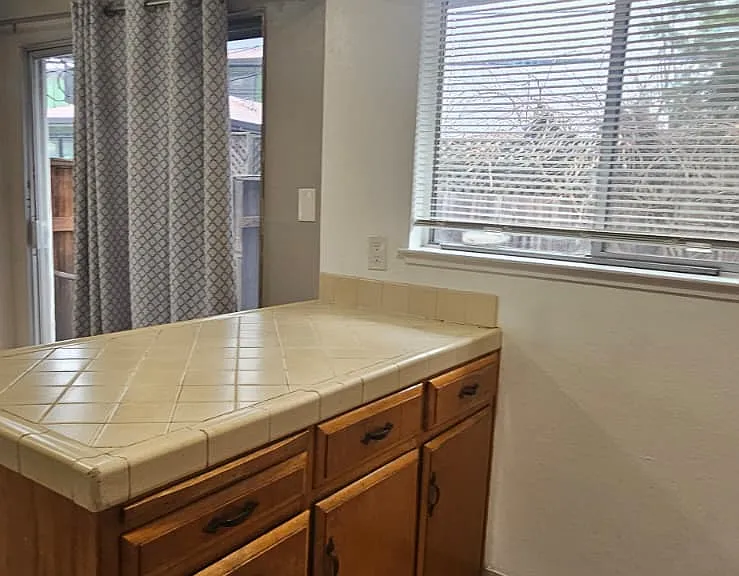 5865 S Land Park Dr — Photo 27