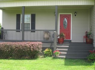 355 Walker Ln, Springfield, KY 40069