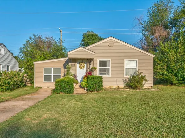 422 Monroney Dr, Midwest City, OK 73110