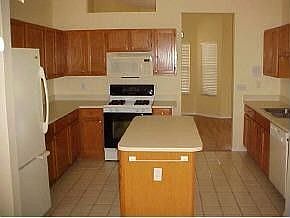 3rd image of 1018 Osprey Dr