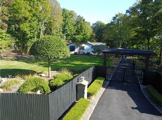 300 Forest Rd, Monroe, NY 10950