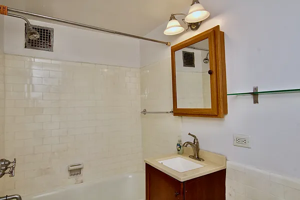 Sold by Steven Corcoran Real Estate | media 5
