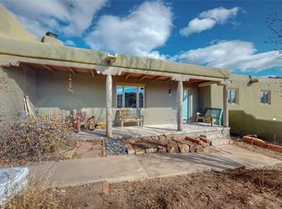 1303 Calle Giraso, Santa Fe, NM 87501