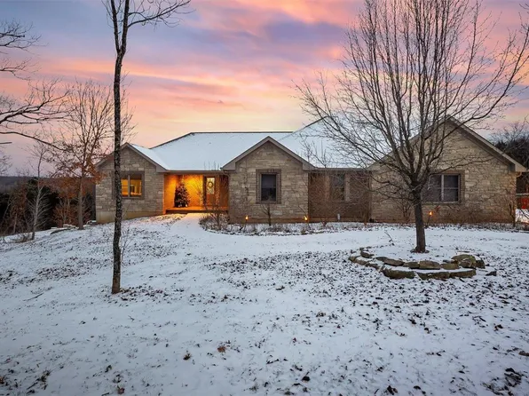 208 Calvey Crossing Ln, Robertsville, MO 63072