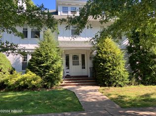 520 Oakland Ave, Williamsport, PA 17701