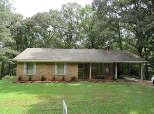 184 Gant Dr, Grenada, MS 38901