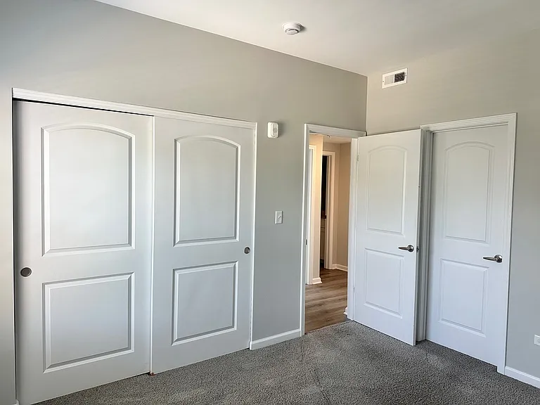 301 N Madison St #3A — Photo 9