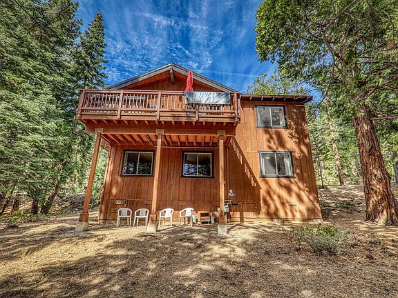 5th image of 1545 Washoe Way