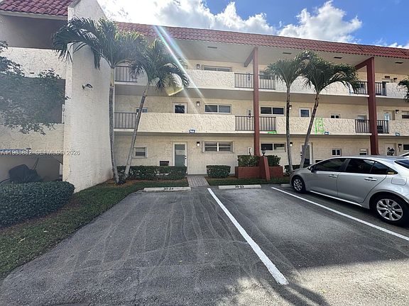 3rd image of 8960 S Hollybrook Blvd APT 109