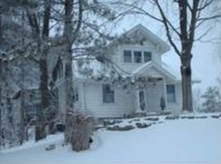 308 7th St, Nevada, IA 50201