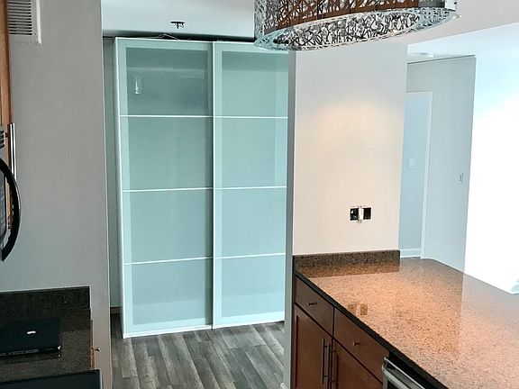 4th image of 5455 N Sheridan Rd APT 908