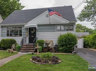 492 W Anderson St, Hackensack, NJ 07601