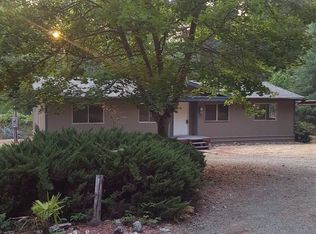 2680 Riverbanks Rd, Grants Pass, OR 97527