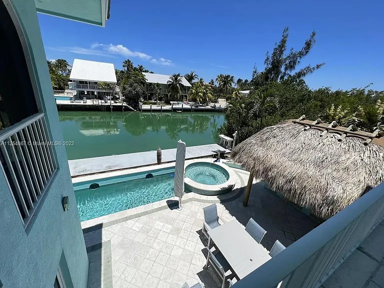 124 S Indies Dr — Photo 12