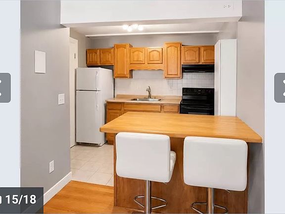 5th image of 11 Commonwealth Ct APT 11