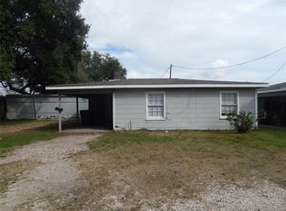 1020 Meyer St, La Marque, TX 77568