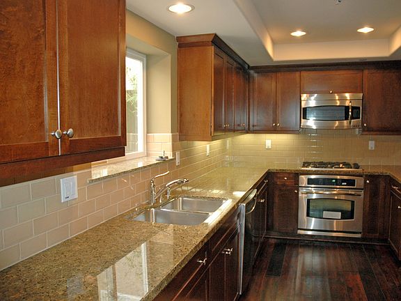 5th image of 11115 Acama St