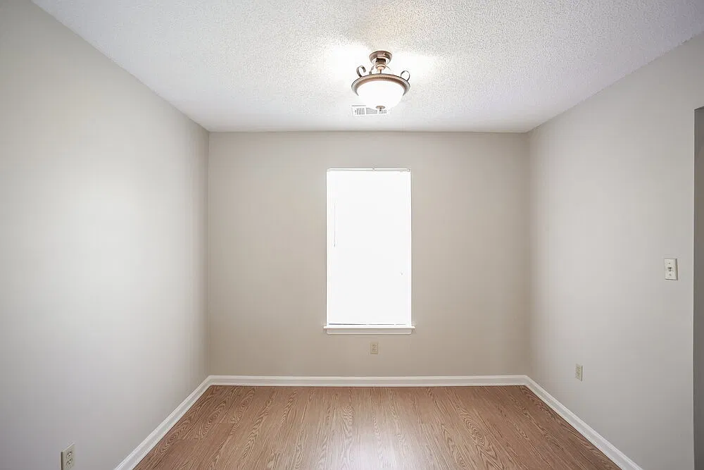 3 bed, 2.5 bath, 1636 sqft, $2,750 — Photo 3