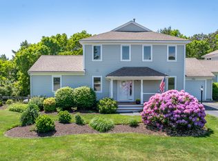 E2 Beach Plum Ln #E, Buzzards Bay, MA 02532